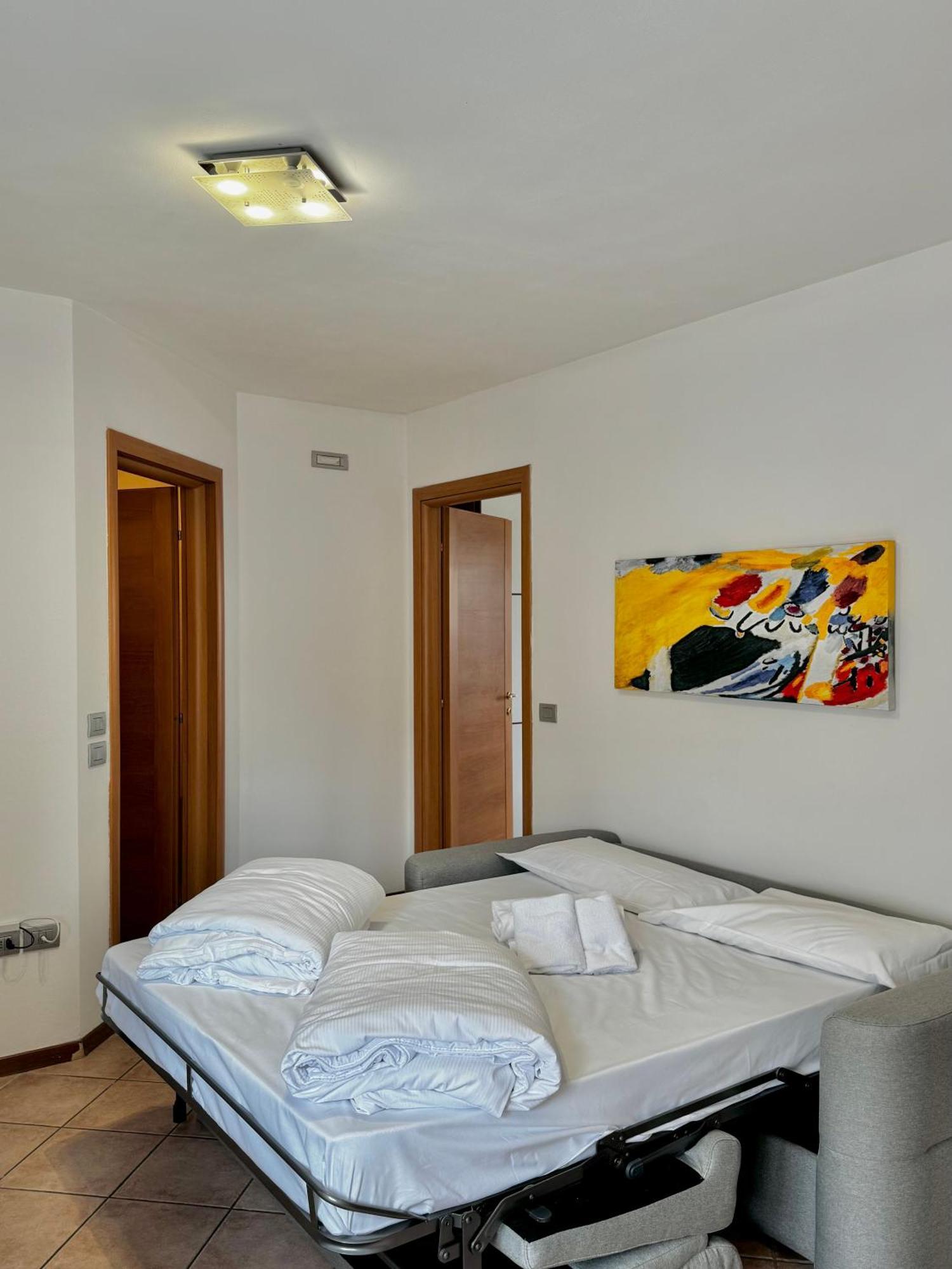 Sweet Spot Aparthotel Рива дел Гарда Екстериор снимка
