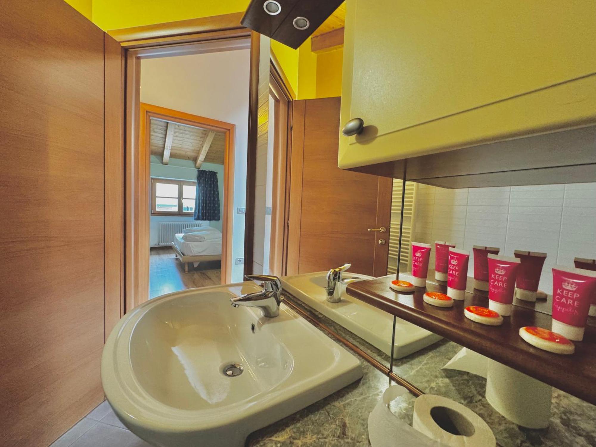 Sweet Spot Aparthotel Рива дел Гарда Екстериор снимка