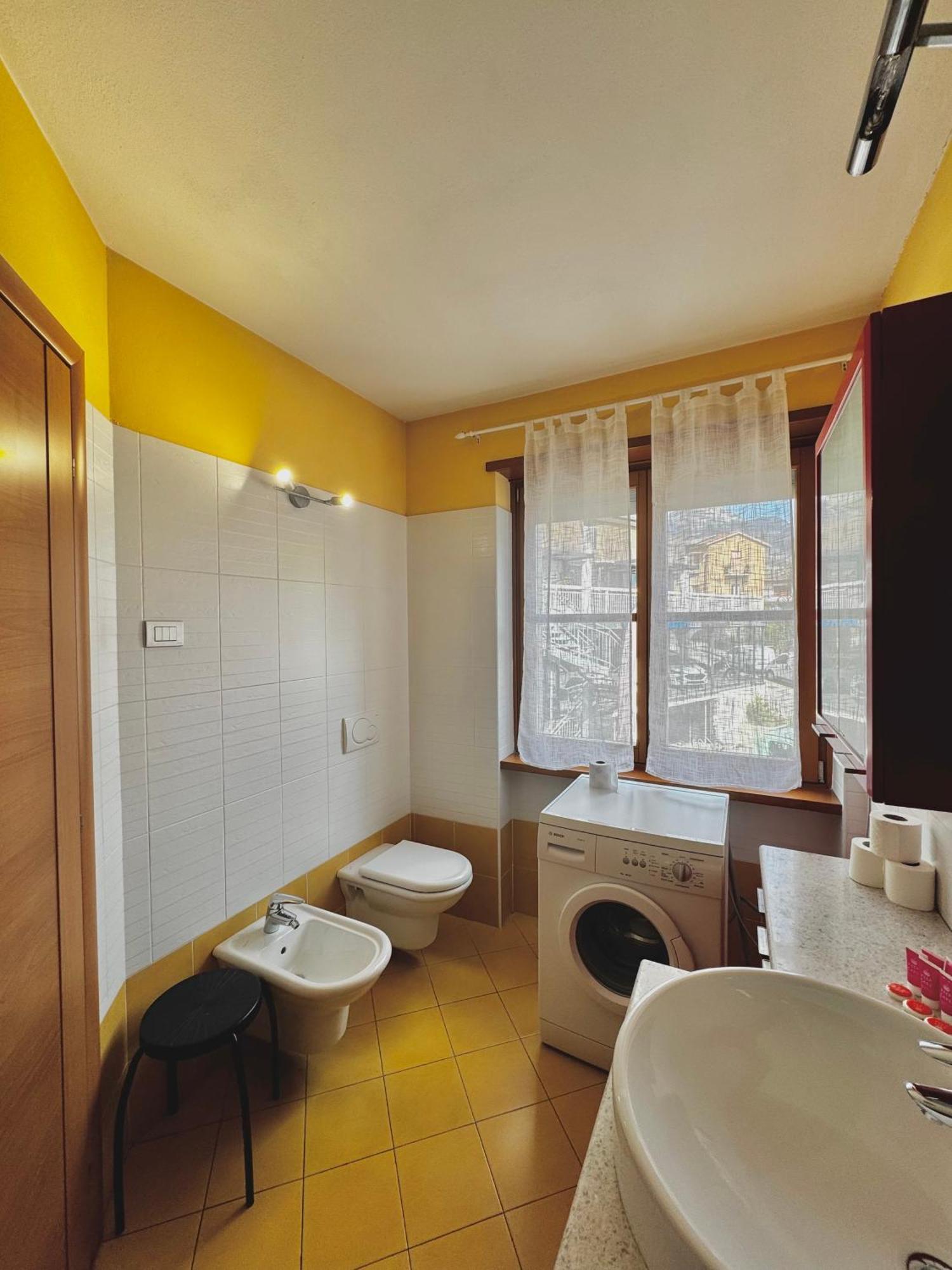 Sweet Spot Aparthotel Рива дел Гарда Екстериор снимка
